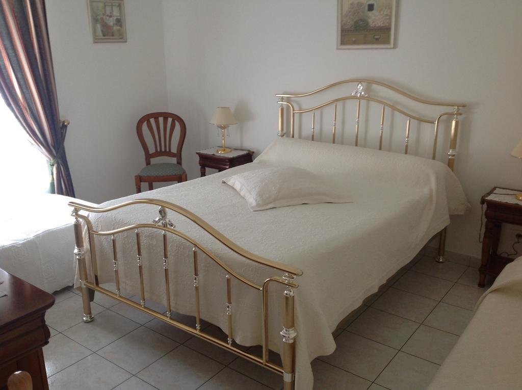 Maison Tobias Bussy-Saint-Georges Esterno foto