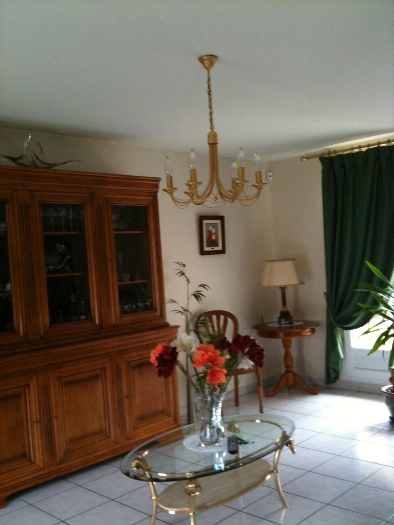 Maison Tobias Bussy-Saint-Georges Esterno foto